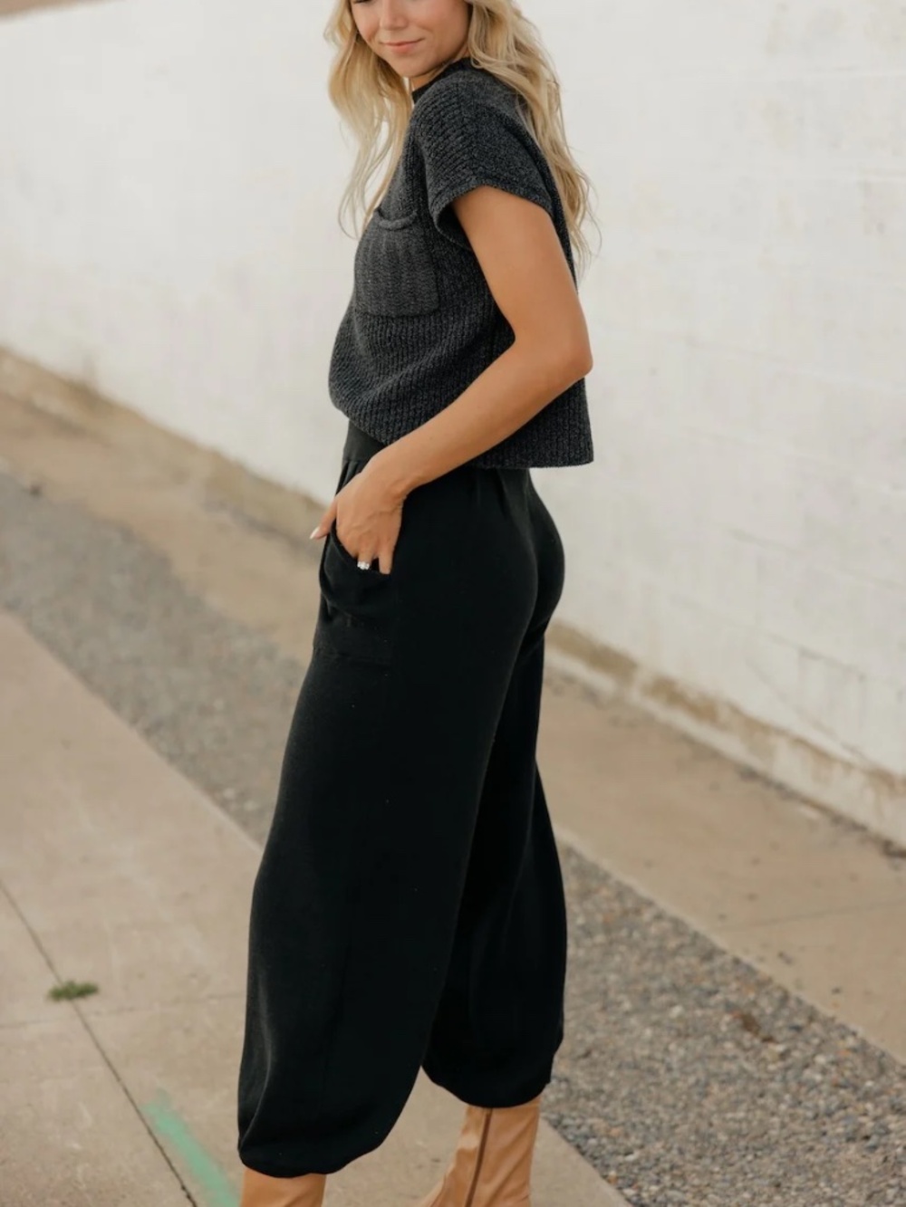 FREE PEOPLE BEACH Freya Sweater Pants in black- size XS - Picture 3 of 6